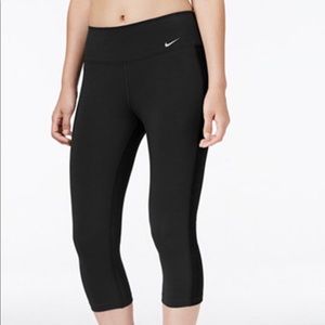 Nike cropped leggings!!!